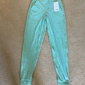Athleta Featherweight Stretch Mint Green Jogger NWT